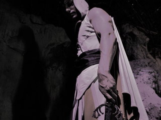 Put on an Assassin costume 1650