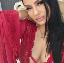 LaurenSaint1