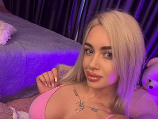 Bubblegum babe🩷