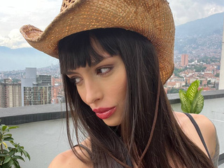 Cowgirl in the city