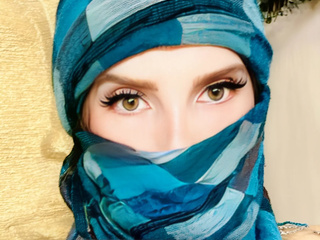 My eyes say come for me 💚