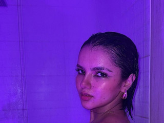 Wet to you💦