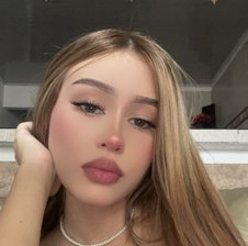 Mia-Diiaz