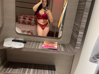 YOU LIKE RED?