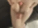 ——-