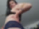 Algo demi