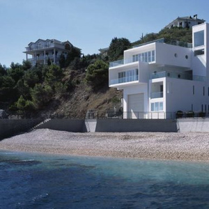 Домик у моря/ house by the sea
