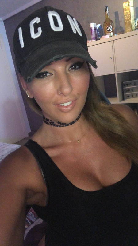 TiffanyRoxx gifts image: 1