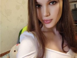 Live Sex Chat with Annatomnaya at BongaCams
