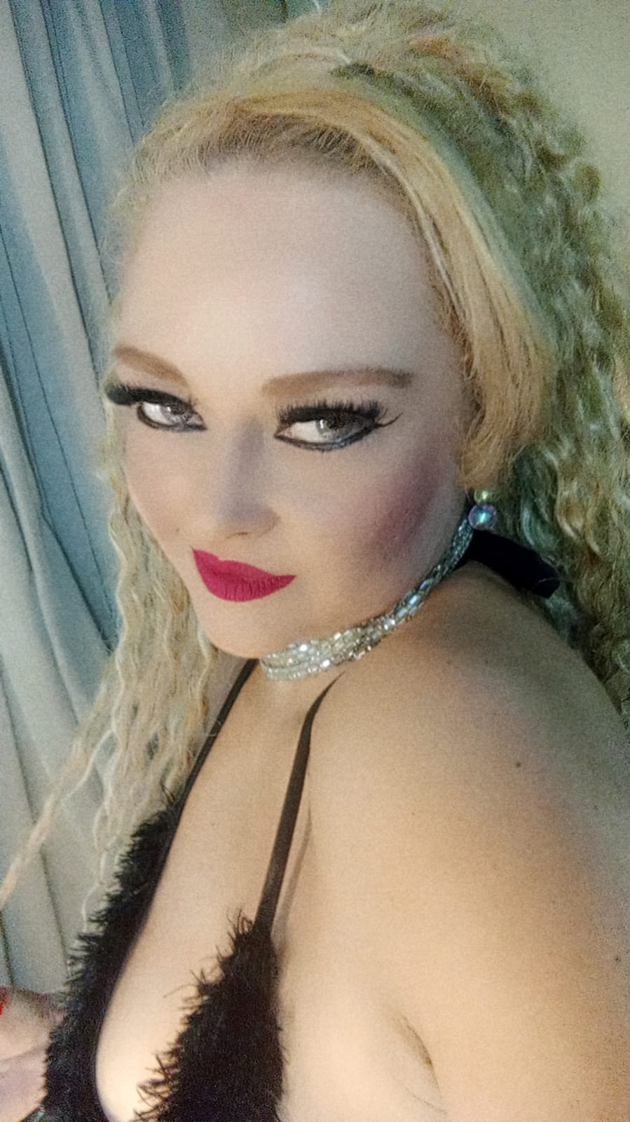 Aleja_Fox Nake me and love me very strong 💞💞💞💞💞 image: 1
