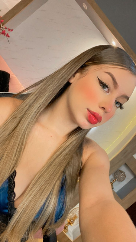 Just_ella stripchat hotsell