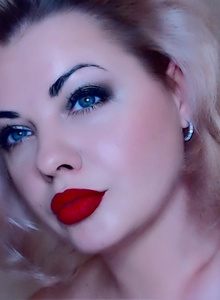 Model JewellFairy profile page and info - BongaModels
