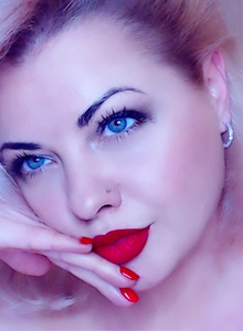 Model JewellFairy profile page and info - BongaModels