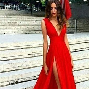 red dess