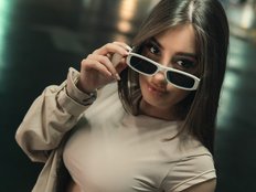 MaryLewis's avatar