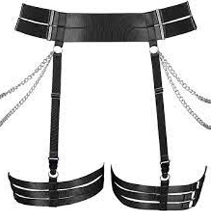 HARNESS WITH CHAINS