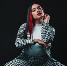 Emily-Foxyy