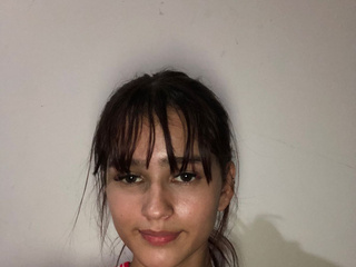 do u wanna suck my titts?