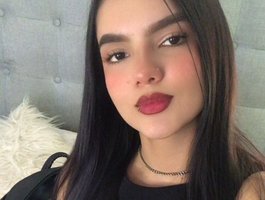 lana-chavez Live Sex Cam und Porno Chat bei BongaCams