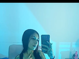 Julia X 9