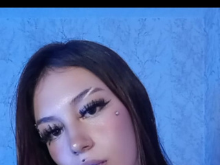 Julia X 16