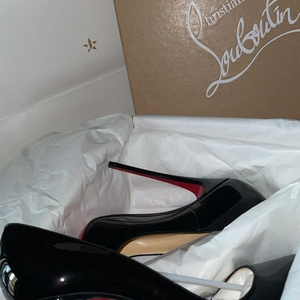 NEW HEELS