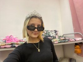 Live Sex Chat with AliceLii at BongaCams