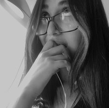 Caroline12