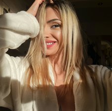 EllyAniston