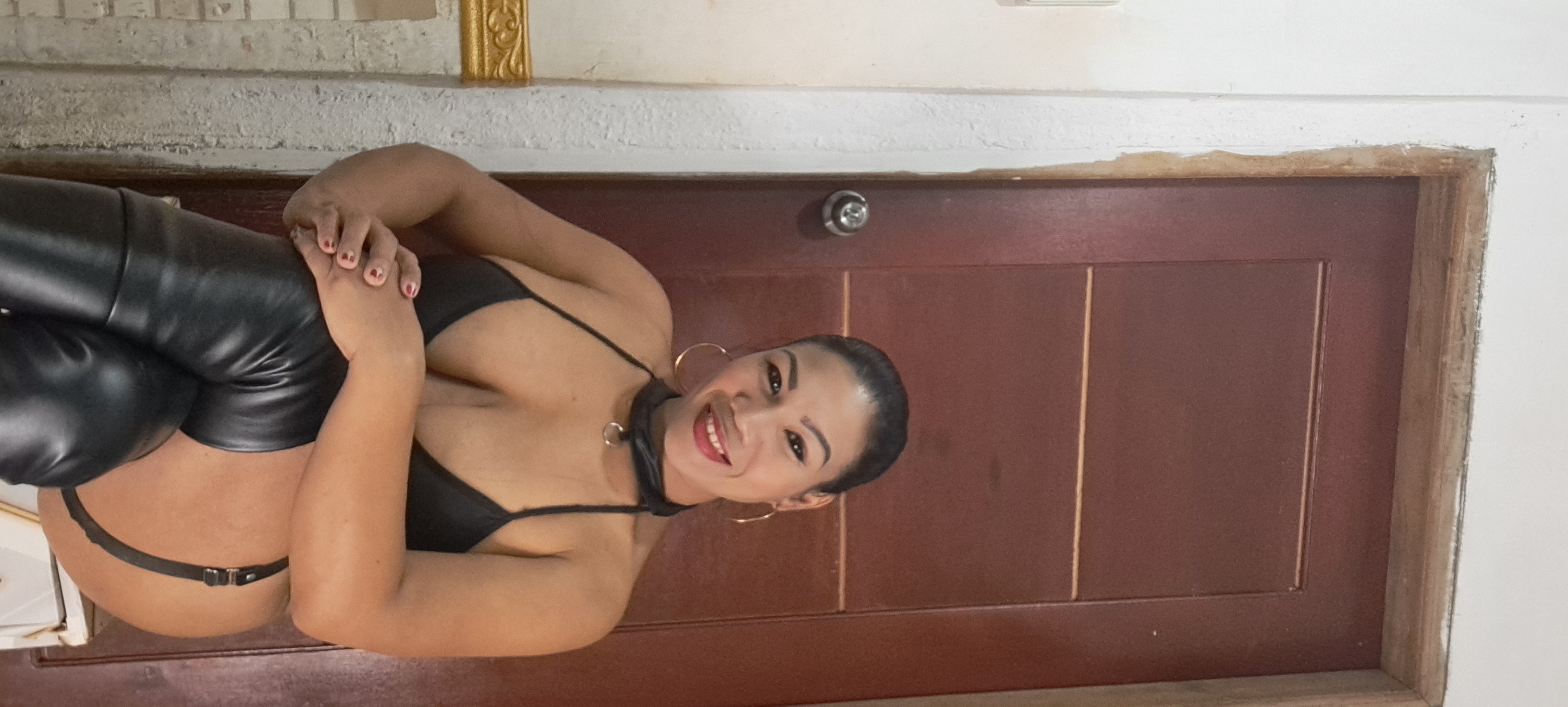 Pinayslut Pinayslut image: 1