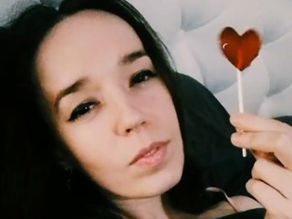 Her heart is a lollipop