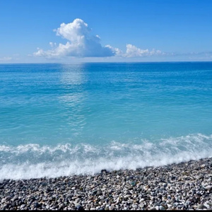 Уехать на море