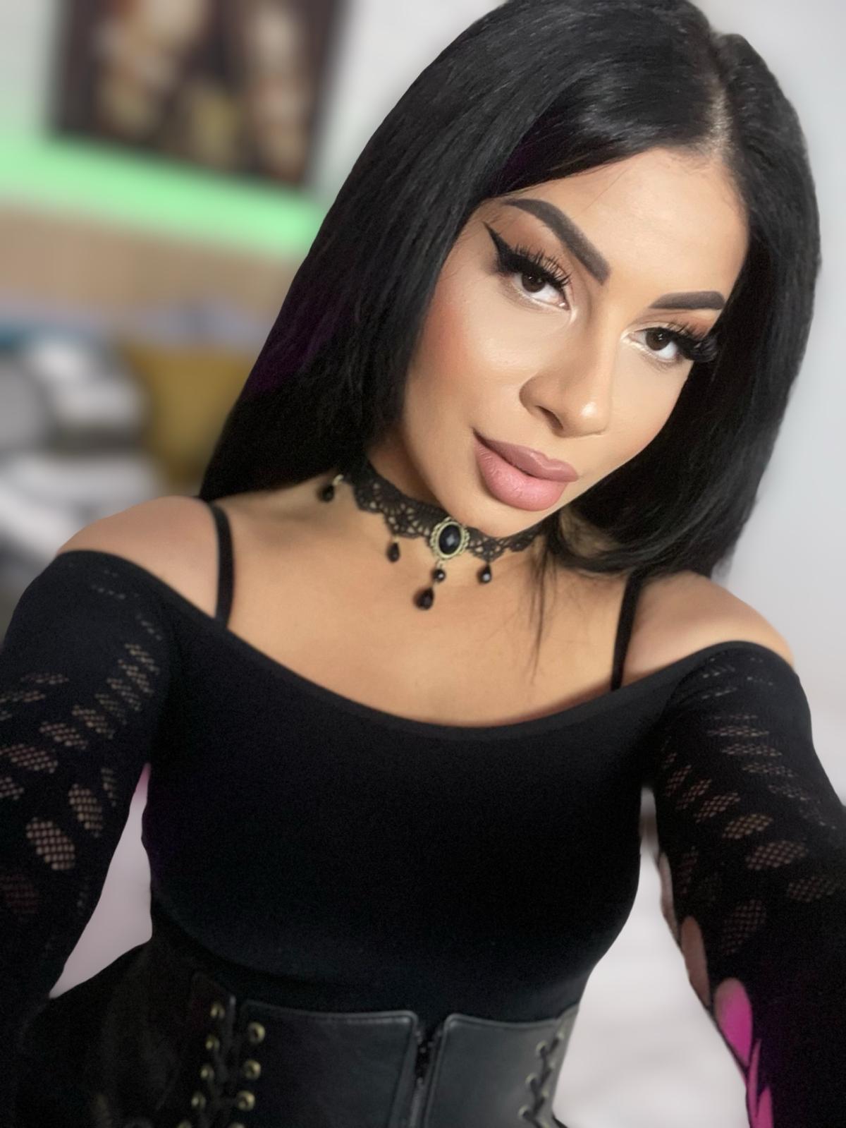 FinDomCardi Welcome to my profile! image: 17