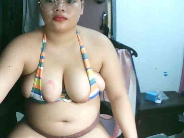 Lickmedaddy23