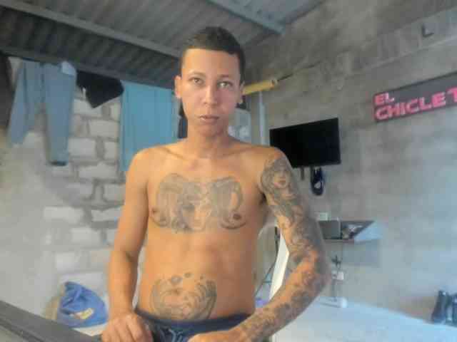 ELCHICLETV