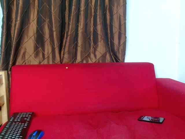 KinkyP696