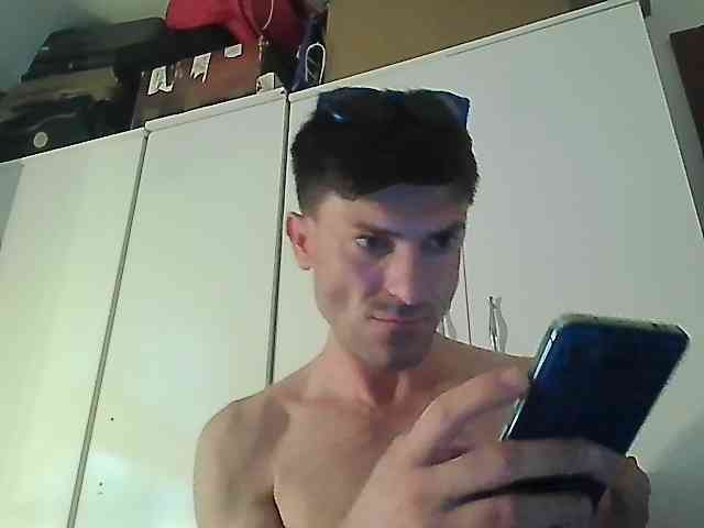 DOMINANTGUY40