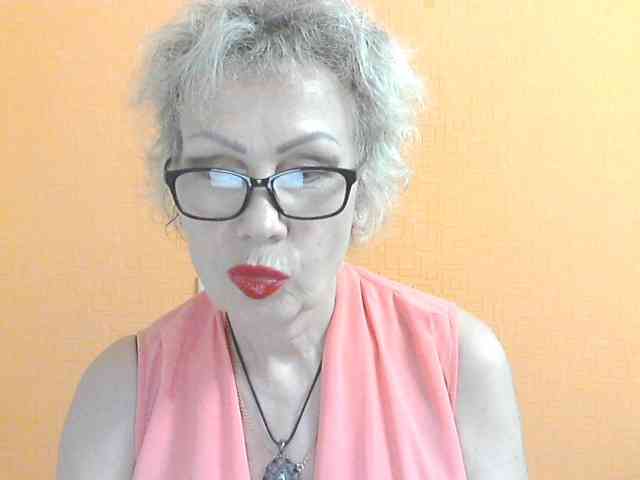 NessyJenixs