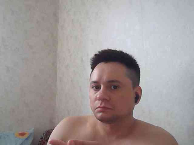 Tony879