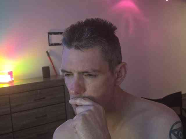 Plugged_n_Caged