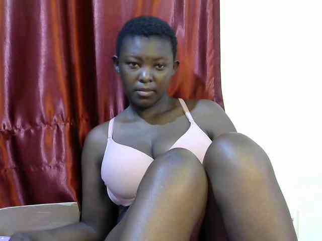 Sexxy-trishaa