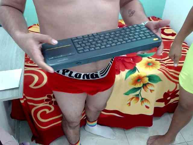 latin-boys22