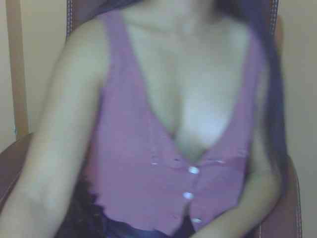 Cherry-bee